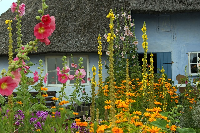 How To Design A Flower Garden - Cottage Garden